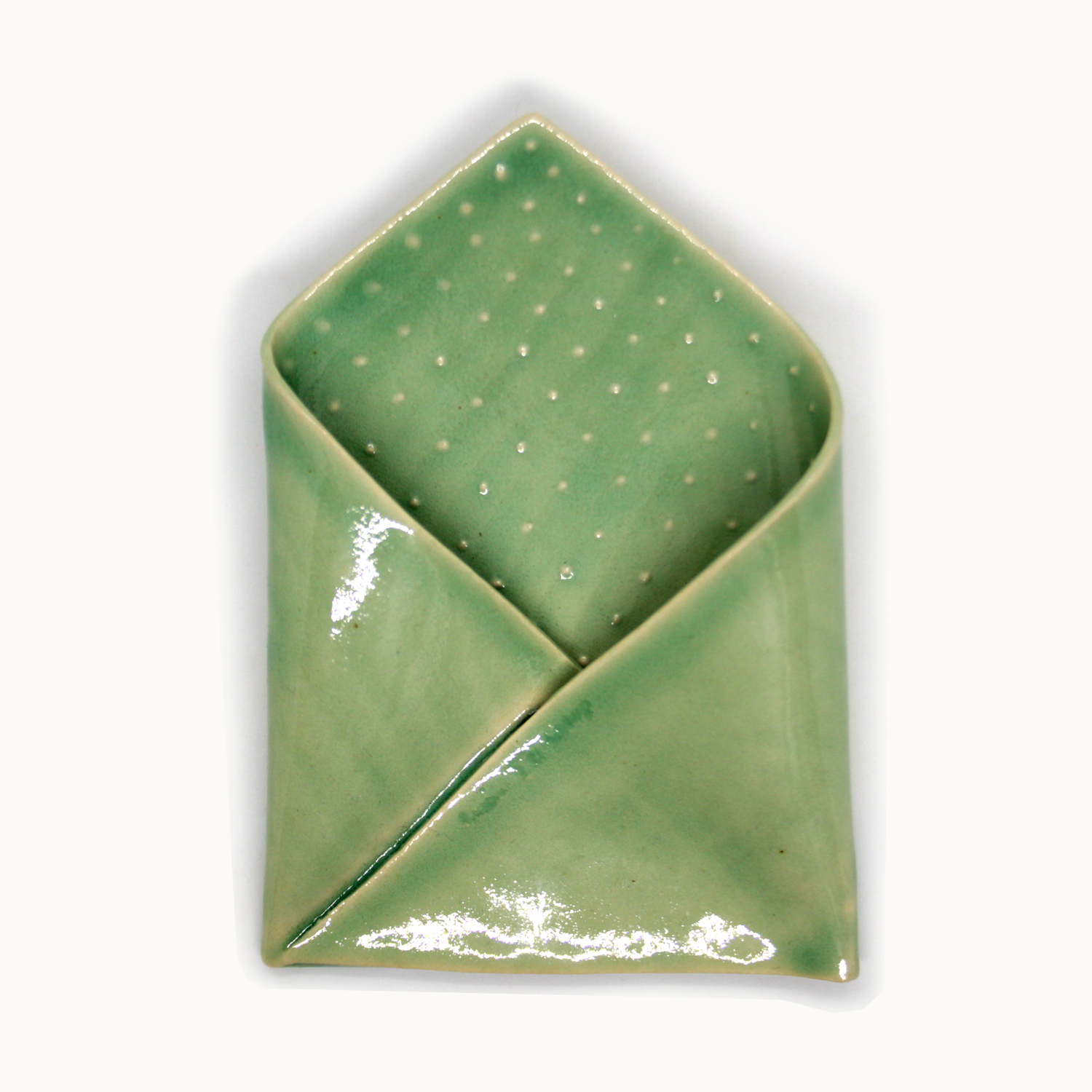 Pañuelo de cerámica hecho a mano ideal para chaquetas americanas y trajes elegantes Bowtery verde menta textura lunares Manguilla. Handmade ceramic pocket square perfect for blazers and elegant suits mint green spotted texture